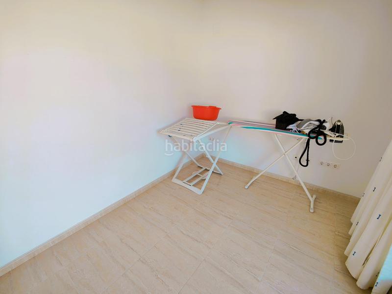Foto a5f20b00-65fd-4c46-81da-6552a4b568a8. Ático  duplex de 5 dormitorios en la zona centro con gran terraza en Sant Carles de la Ràpita