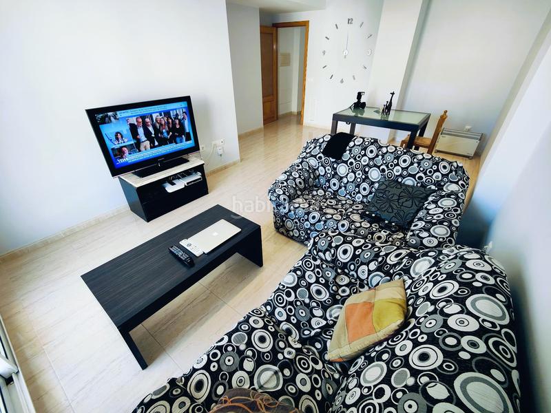 Foto a64597c9-83ee-4937-9a71-a659ce4fd0ca. Ático  duplex de 5 dormitorios en la zona centro con gran terraza en Sant Carles de la Ràpita