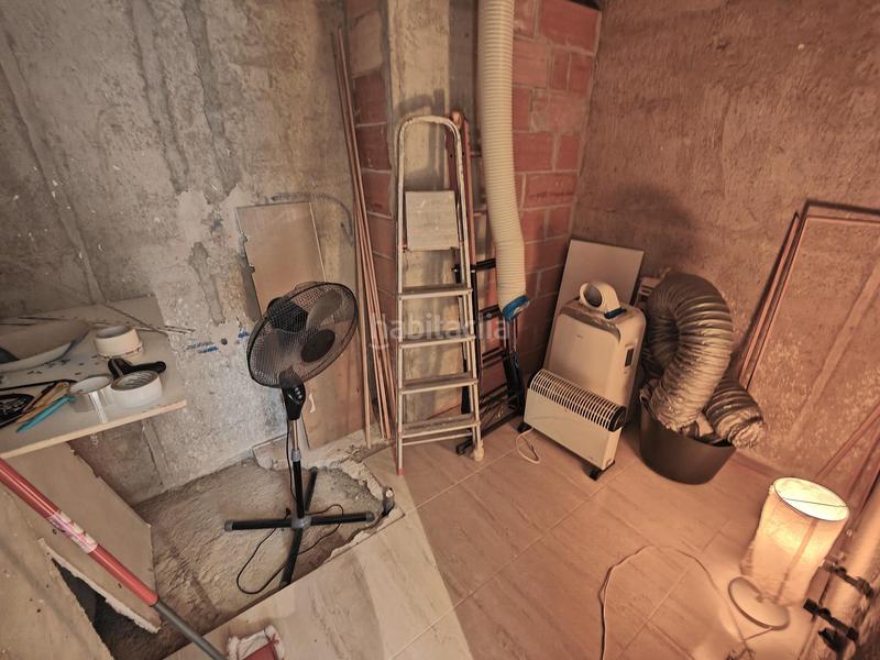 Foto b0bdd57b-07c9-4c11-be00-504d9e6b41e3. Ático  duplex de 5 dormitorios en la zona centro con gran terraza en Sant Carles de la Ràpita
