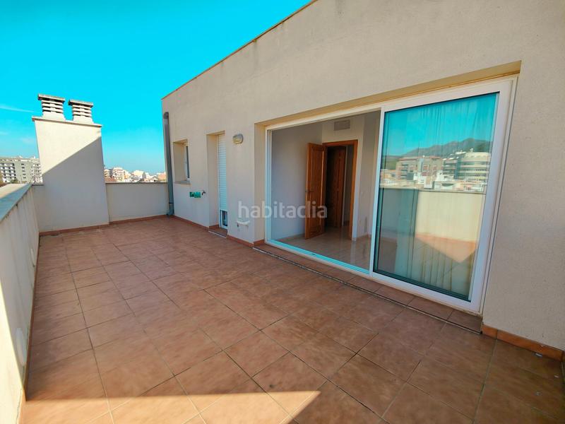 Foto b92e4fc9-213e-4eb9-b839-213af6eeca85. Ático  duplex de 5 dormitorios en la zona centro con gran terraza en Sant Carles de la Ràpita