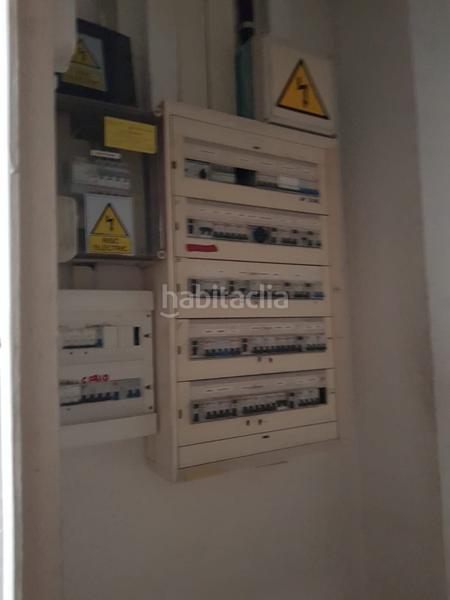 Foto 839de0cb-4ed7-4424-a665-8aa67d4faf9c. Location local commercial dans Centre La Ràpita