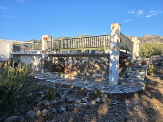Masia a Alcanar. Finca rústica en serramar