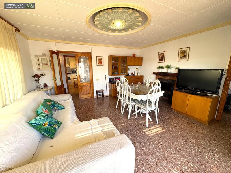 Foto 0872ced1-6ca4-450b-af5b-88a6ddbb137c. Xalet amb piscina a Alcanar