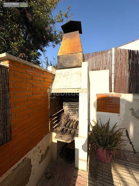 Foto 9595b441-d4e6-4af4-b6ef-91c06f305257. Xalet amb piscina a Alcanar