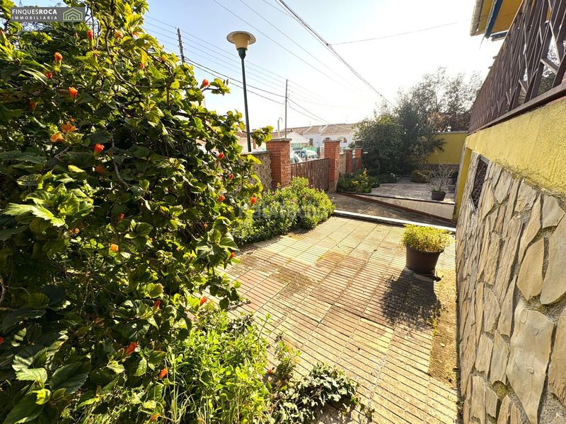 Foto c7e8e4a8-8771-4406-9712-0e6c3a8e0f1b. Xalet amb piscina a Alcanar