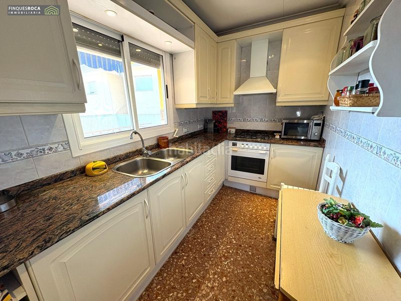 Foto d381961d-b106-4efa-81e5-e3bf00e11133. Xalet amb piscina a Alcanar