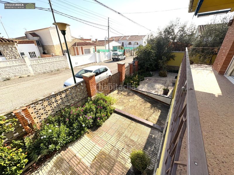 Foto efaa75da-a647-4c26-8c50-27cc54d96b5e. Xalet amb piscina a Alcanar