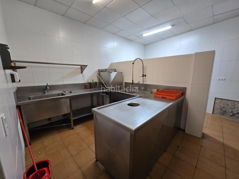 Foto 0ca88d8d-9df8-438a-b0fa-7f8258a9d537. Affitto locale commerciale in calle calderon barca 30 in Amposta