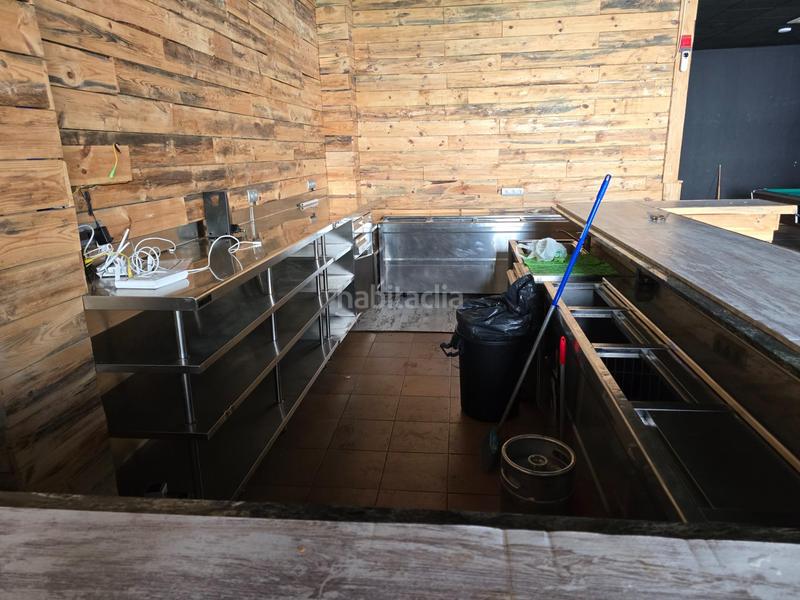 Foto 23719998-3da6-4559-b70d-d2df156a6d38. Affitto locale commerciale in calle calderon barca 30 in Amposta