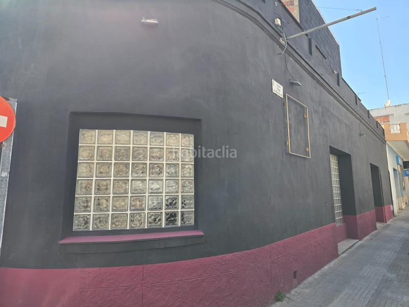 Foto 34905278-493e-4627-b414-f0b17bbd207d. Affitto locale commerciale in calle calderon barca 30 in Amposta