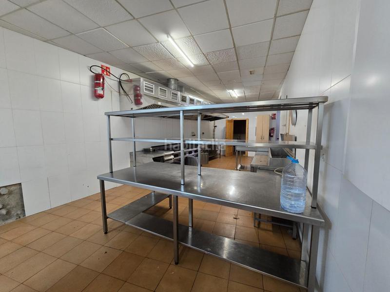 Foto 45888474-eb9e-46bc-bb81-ec951c7057da. Affitto locale commerciale in calle calderon barca 30 in Amposta