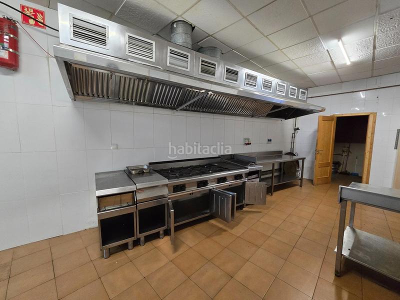 Foto 7225d834-7b2a-4ed7-8ed5-86ebab26d918. Affitto locale commerciale in calle calderon barca 30 in Amposta