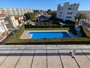 Àtic  Suis. Ático dúplex con espectacular terraza y vistas al mar  sant carl