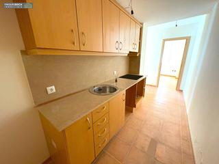 Apartament a Alcanar. Apartamento nuevo a estrenar, centrico de 1 dormitorio, baño, co