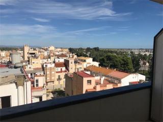 Pis  Vista alegre. Ático en pleno puerto de la ràpita. piso de 49m2...