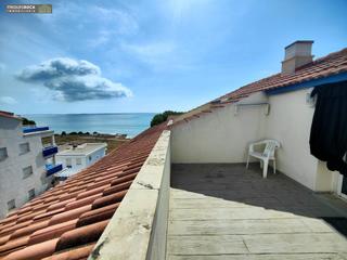 Àtic  Calle merida a. Ático dúplex de 3 habitaciones con vistas al mar