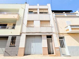 Casa a S agusti. Casa en venta en el centro de alcanar