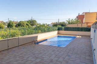 Appartement à Deltebre. Piso dúplex con piscina comunitária en jesus y maria deltebre.