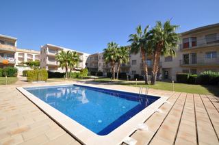 Pis a Calle tramuntana 4. Piso  de 2 dormitorios con piscina en alcanarplaya urbanizacin