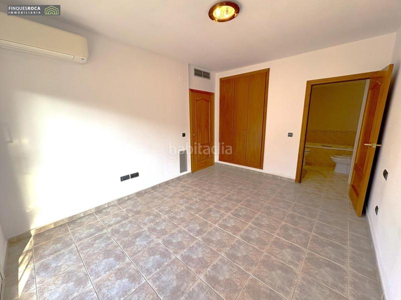 Foto f1eac87f-919a-4e54-9a1b-023dcda9a118. Appartement avec parking piscine dans Platges La Ràpita