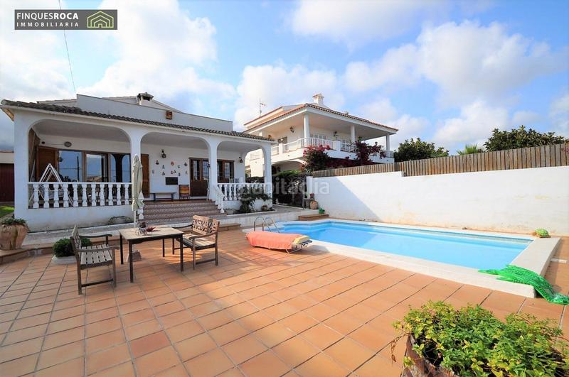 Foto f2ecbdac-f4c9-4348-af88-11ae1d6ba351. Xalet amb calefacció aparcament piscina a Alcanar