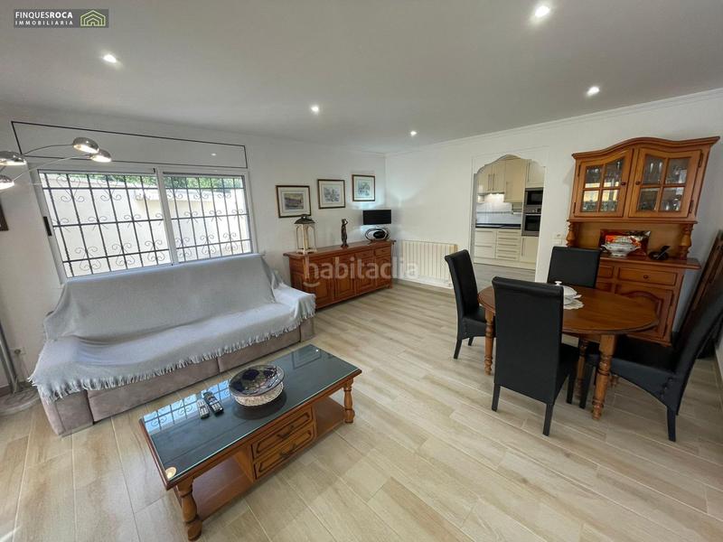 Foto 0397c209-32b3-4d11-87c2-23113102d54b. Xalet amb calefacció aparcament a Alcanar