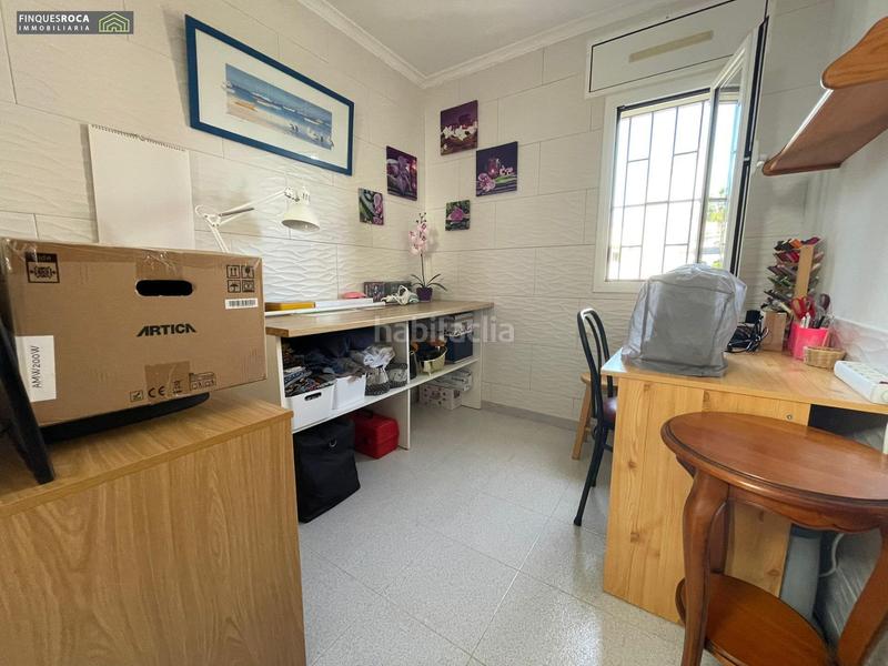 Foto aad21b3a-1aa9-449f-896b-0e2503d55600. Xalet amb calefacció aparcament a Alcanar