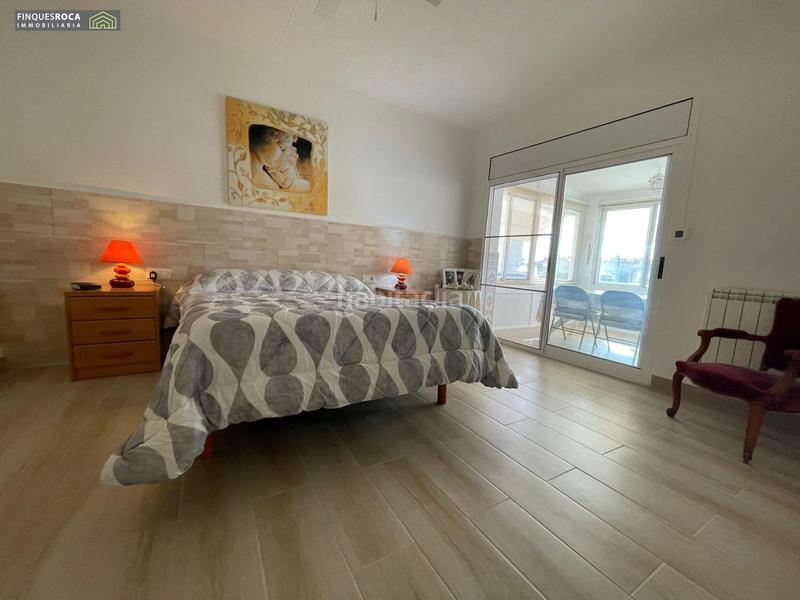 Foto b4b6838a-6bd9-44d7-b943-fa924eaf79ea. Xalet amb calefacció aparcament a Alcanar