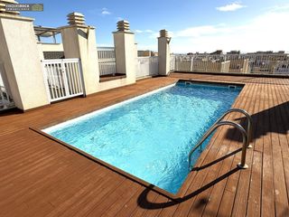 Erdgeschoss in Avinguda Catalunya. Apartamento de 3 habitaciones i 2 ba�os completos con piscina co