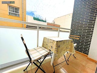 Planta baixa a Avinguda Catalunya. Apartamento de 3 habitaciones i 2 ba�os completos con piscina co