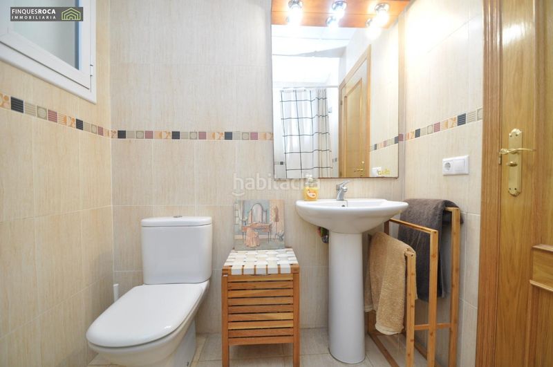 Foto be7a2402-0edb-4f05-a5e4-a8441c63fe4c. Planta baixa amb calefacció aparcament piscina a Alcanar