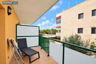 Piccolo appartamento in Eucaliptus 13. Para entrar a vivir apartamento de 2 dormitorios, baño, cocinaco