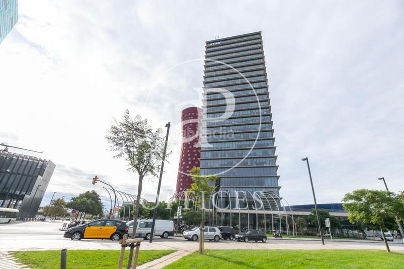 Foto b3b10b81-7357-41cb-b288-bfee1b346ef9. Rent office space with heating in Barri de les Corts Barcelona