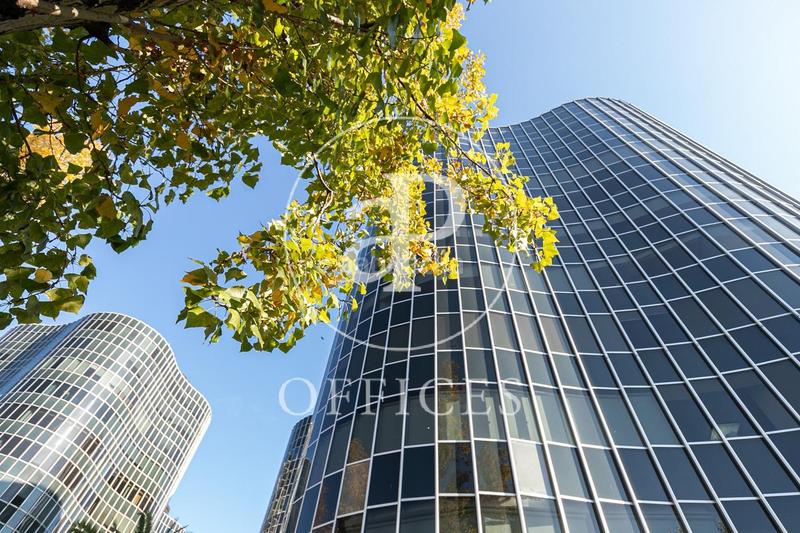 Foto 85d1d8cc-679e-43e1-8fe4-c16e9d30cc42. Oficina amb calefacció a Barri de les Corts Barcelona