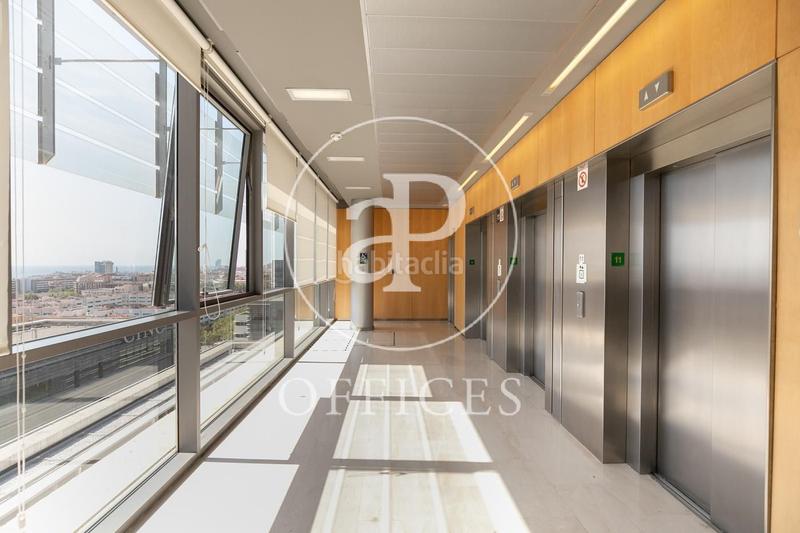 Foto 3aa19806-1188-4aa0-b524-527e952b28d1. Location bureau avec chauffage dans Diagonal Mar i el Front Marítim del Poblenou Barcelona