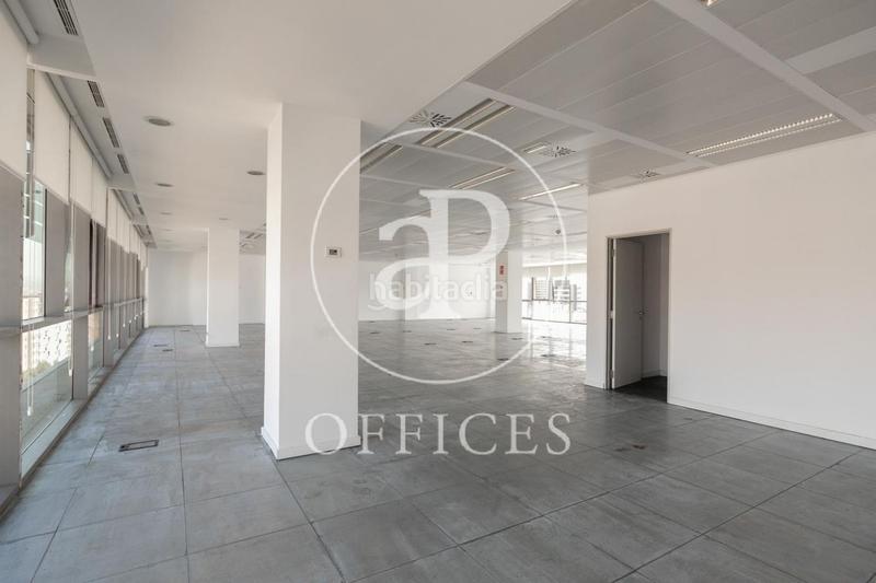 Foto af765e97-7699-4105-a1e4-547be5a1b993. Location bureau avec chauffage dans Diagonal Mar i el Front Marítim del Poblenou Barcelona