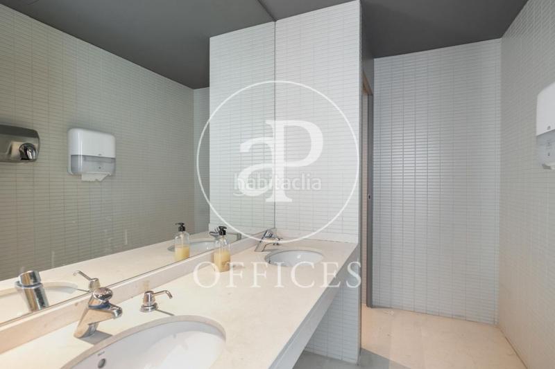 Foto fb5893b4-b2ca-4766-a30d-571aa9fd4d12. Location bureau avec chauffage dans Diagonal Mar i el Front Marítim del Poblenou Barcelona