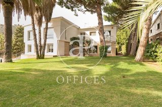 Oficina  Av. d'esplugues. Oficina en venta en pedralbes