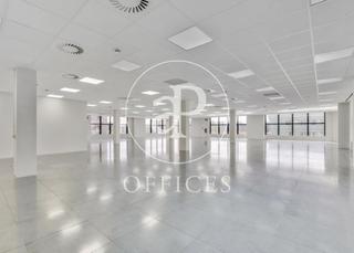 Rent Office space  Carrer la selva. Oficina en alquiler en mas blau