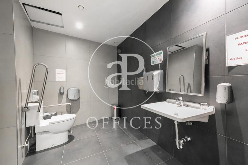 Foto af9c323d-817e-4cbd-ad83-445057e0f04a. Miete büro mit heizung in Dreta de l´Eixample Barcelona