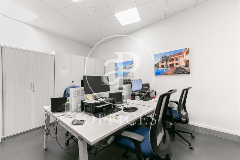 Foto c39ef6c5-0f3f-44e9-936f-bbb926ab4fa0. Rent office space with heating in Dreta de l´Eixample Barcelona