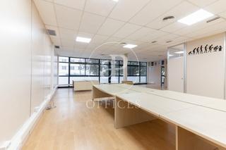 Oficina  C. del pisuerga. Oficina en venta en calle del pisuerga