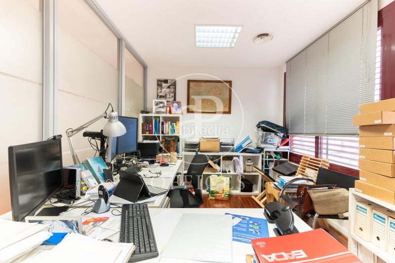 Foto 94acfb14-bfd1-4815-b80c-0b0900365c18. Büro in Barri de les Corts Barcelona