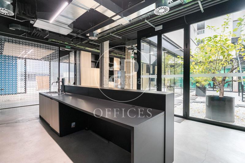 Foto 6bc1bf53-6264-4747-974c-cfd9630468d1. Lloguer oficina a El Parc i la Llacuna del Poblenou Barcelona