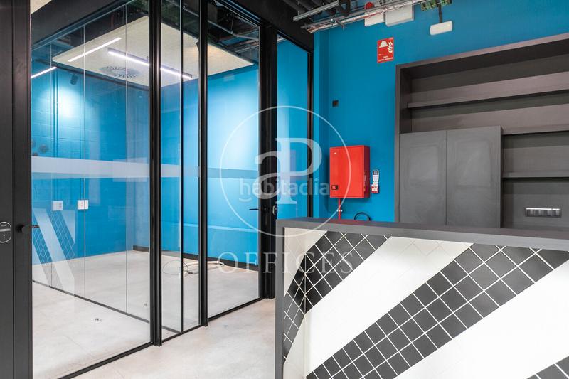 Foto f0e289b7-8291-48a9-a2f4-8a043e38445b. Location bureau dans El Parc i la Llacuna del Poblenou Barcelona