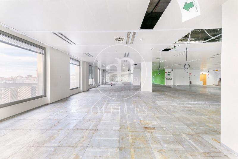 Foto 8b32f480-4e99-4b1d-9903-4a13688fc662. Location bureau avec chauffage dans Barri de les Corts Barcelona