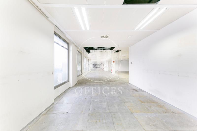 Foto 275c5892-71f6-4008-8609-465e2220414d. Rent office space with heating in Barri de les Corts Barcelona