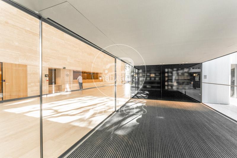 Foto 70a761e2-b883-45a9-a50f-b18764dd06f1. Alquiler oficina s en alquiler en edificio corporativo en av. diagonal en Barcelona