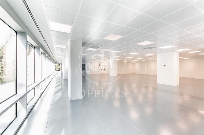 Foto fcf6f5c9-e710-4cfd-95ab-ce4cde4f48e6. Alquiler oficina s en alquiler en edificio corporativo en av. diagonal en Barcelona