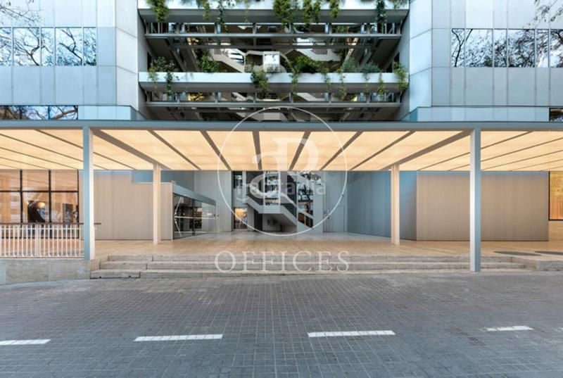 Foto 4bb2a1d4-8f40-4e9e-becd-a018fccd4971. Rent office space with heating in Sant Ramon - Maternitat Barcelona
